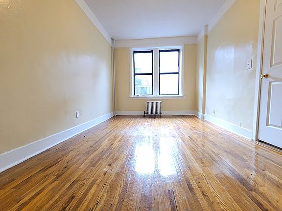 4th image of 1010 President St APT 3M