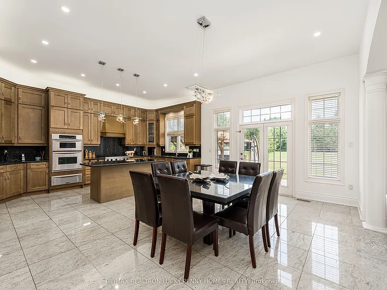 8 Heritage Woods Mnr — Photo 17