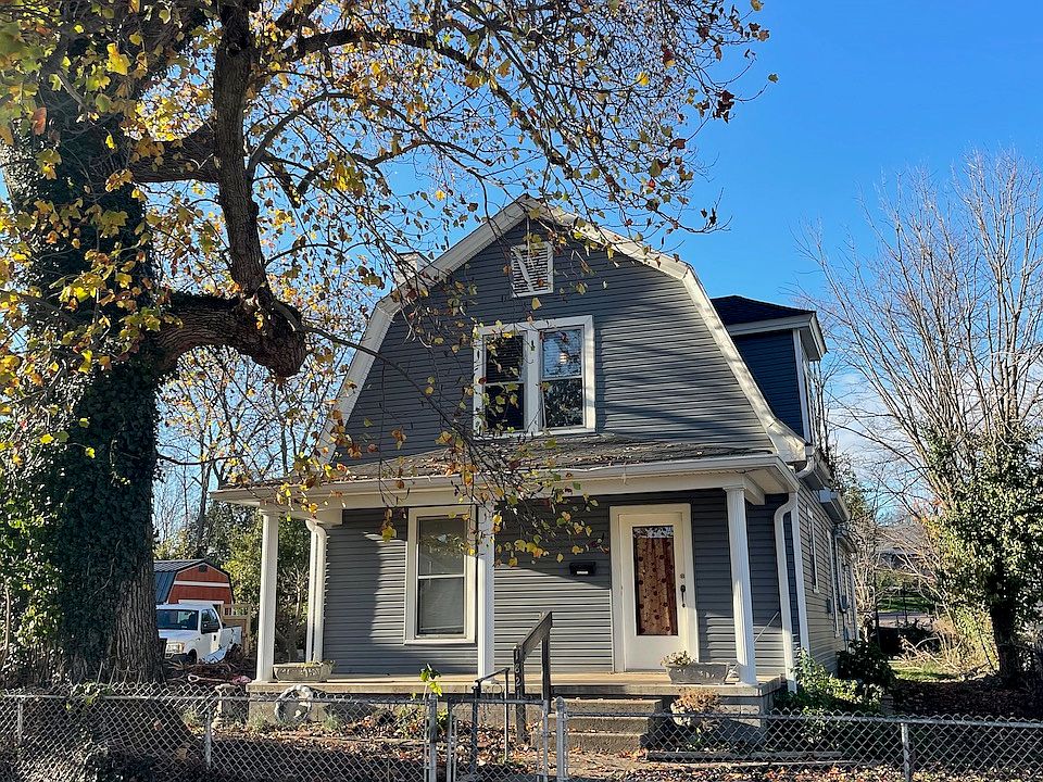 1st image of 1821 Clifton Ave