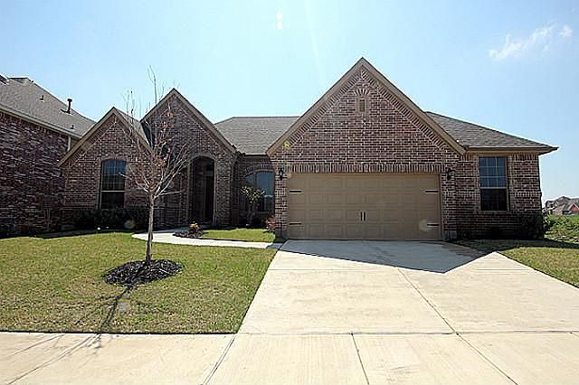1st image of 108 Vance Ct
