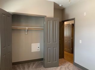 3930 Farnam St APT 207, Omaha, NE 68131