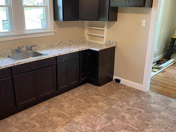 5th image of 3421 Norway Ave NW #3421