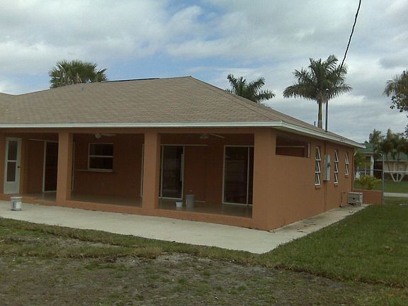 5th image of 606 SE 23rd St