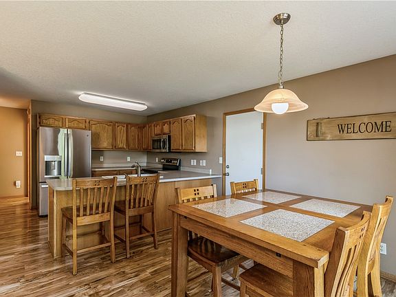 4th image of 500 SE Carefree Ln