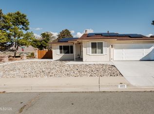 102 Woodlake Ct, Dayton, NV 89403
