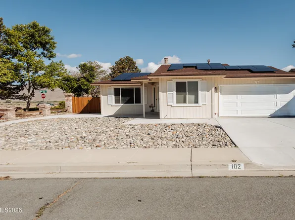 102 Woodlake Ct, Dayton, NV 89403