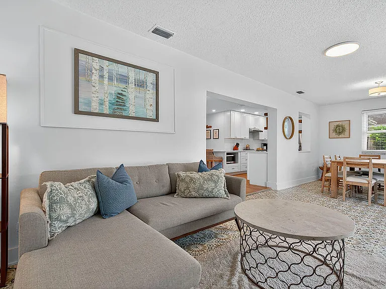 9627 Althea Way — Photo 6