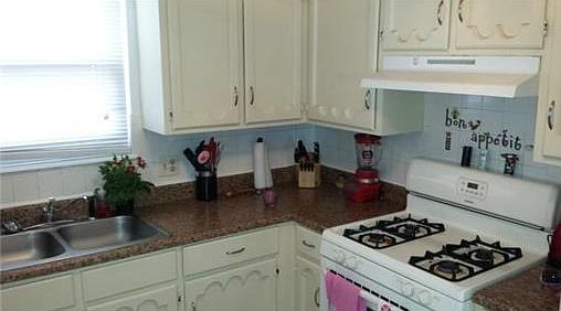 2nd image of 1713 N Belvidere Ave