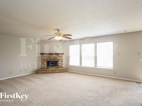 4th image of 6827 W Littleton Dr