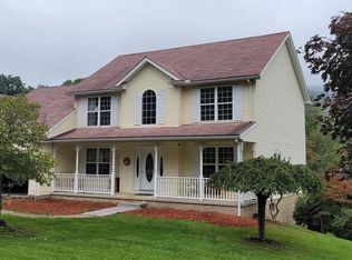 1086 Queen Rd, Claysburg, PA 16625