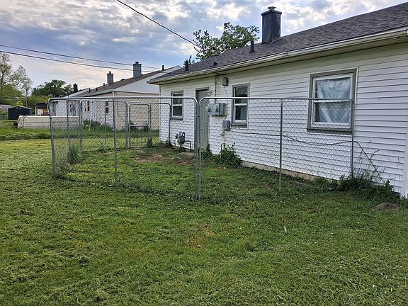 5th image of 6219 Commodore Dr #6219