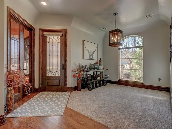3rd image of 1613 S Ashton Ave