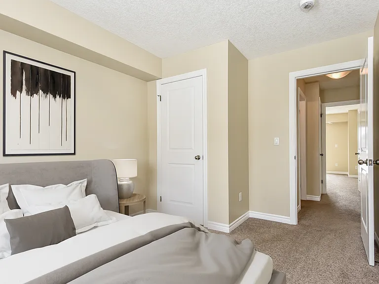 225 Riddell St #50 — Photo 22