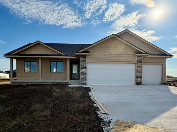 2603 NW Fairfield Dr, Ankeny, IA 50023