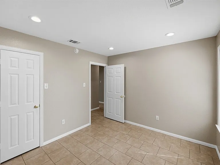 2803 Wayside Ave — Photo 24