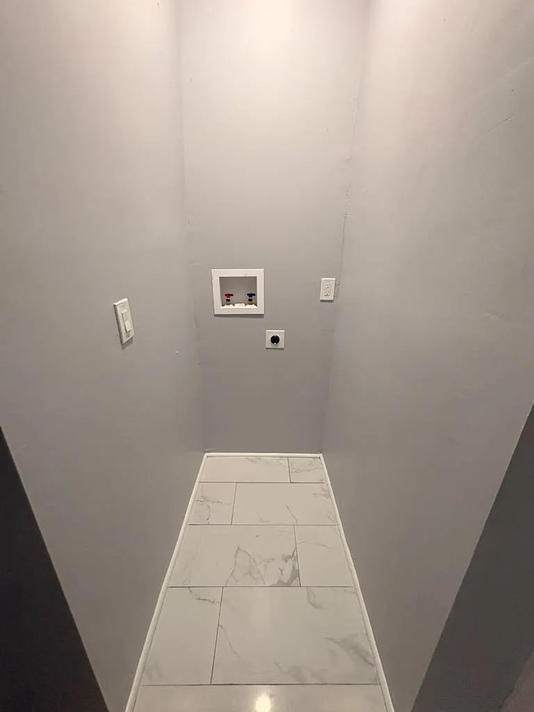 3 bed, 1300 sqft, $2,500 — Photo 2