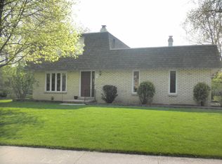 405 St Bernard Dr, Depere, WI 54115