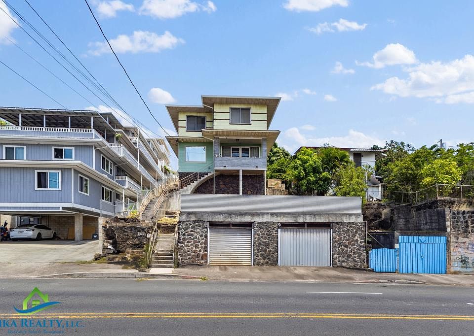 1st image of 1905 Kalihi St