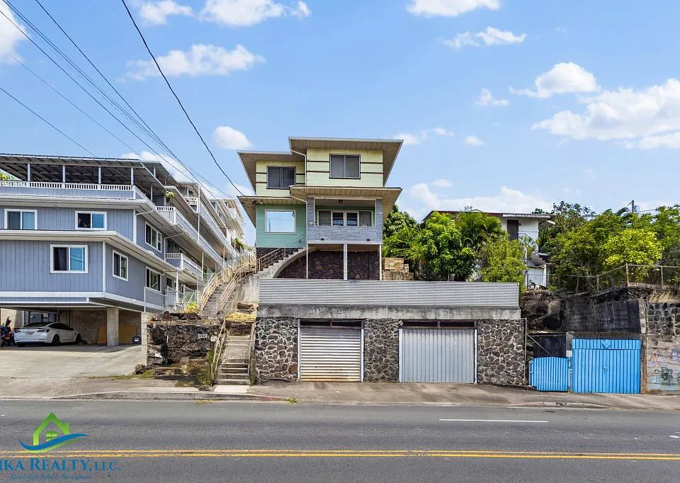 1905 Kalihi St
