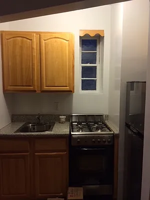 Rented by Jason Rosenberg, LREB | media 16
