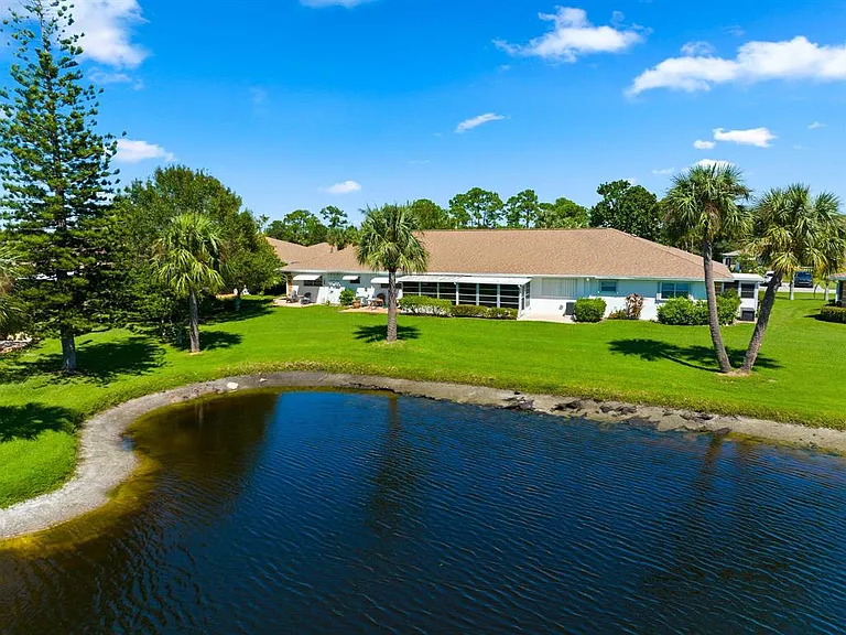 943 Savannas Point Dr #D — Photo 73