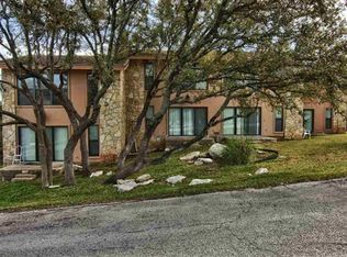 800 Grassy Knl, Horseshoe Bay, TX 78657