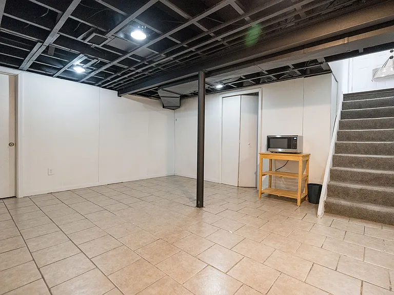 4727 Olivia Ave — Photo 32