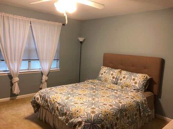 Both bedrooms upstairs 