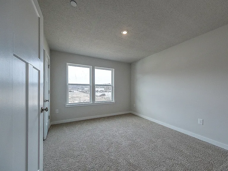 527 Cooper St — Photo 18
