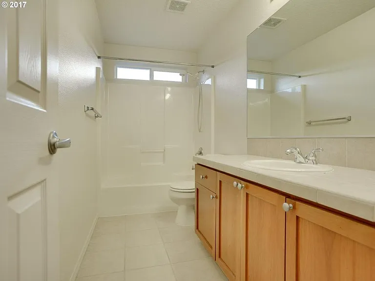 13583 NW Henninger Ln — Photo 23