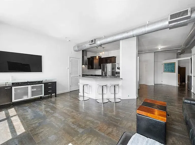 800 Peachtree St NE #8210 — Photo 2
