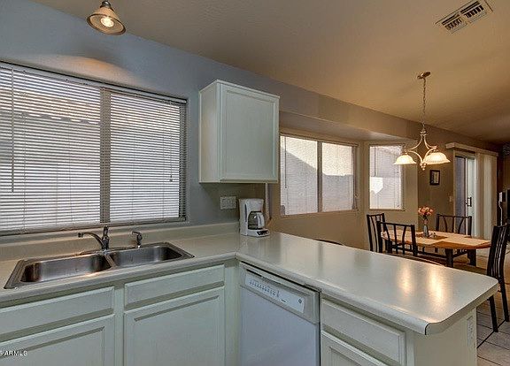 4th image of 8520 W Palm Ln Unit 1092