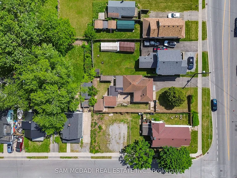 5717 Dunn St — Photo 4