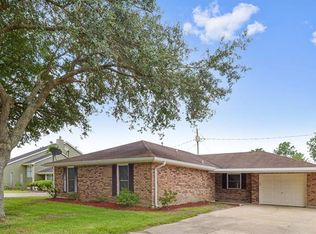 42 Devereaux Dr, Destrehan, LA 70047