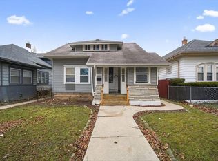 2446 North 49th STREET, Milwaukee, WI 53210