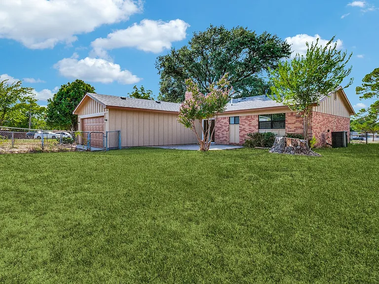 3102 Chime Ct — Photo 12