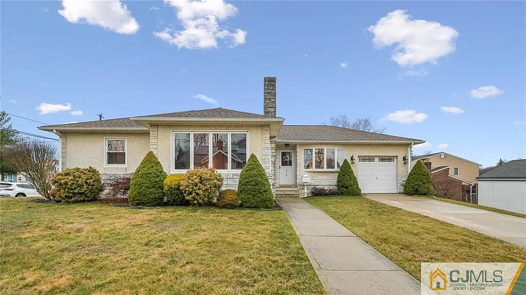 410 Woodland Ave photo 1
