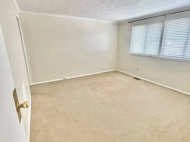 630 Deer Watch Rd — Photo 16