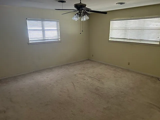 203 Melody Ln — Photo 9