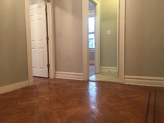 Rented by Brickwood Realty | media 7