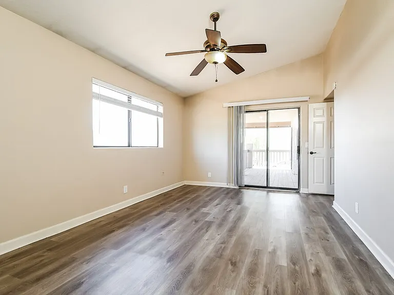 1522 W Del Rio St — Photo 14