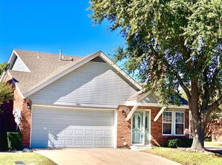 1925 Strait Ln, Garland, TX 75042