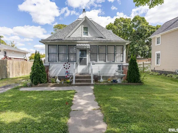 326 N Vail St, Geneseo, IL 61254