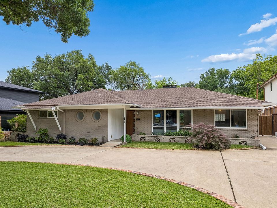 1st image of 6452 Lange Cir