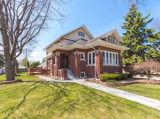 160 S Addison St, Bensenville, IL 60106