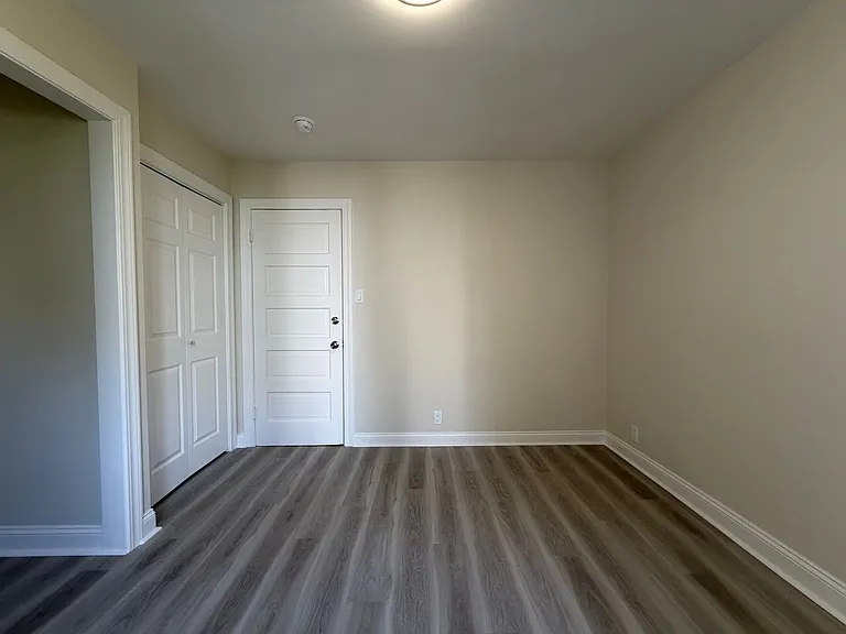 569 Minna St #569 — Photo 9