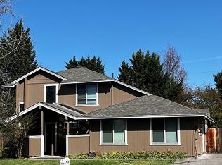 3284 Woodbriar Dr, Medford, OR