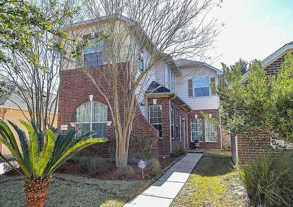 1st image of 21723 Shallow Glen Ln
