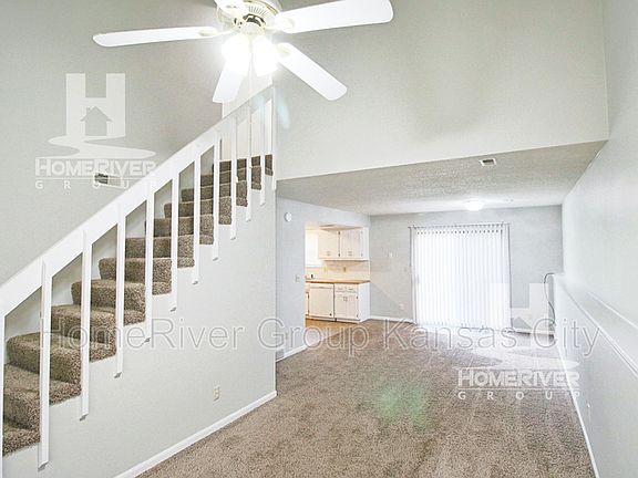 3rd image of 820 Dains Ct