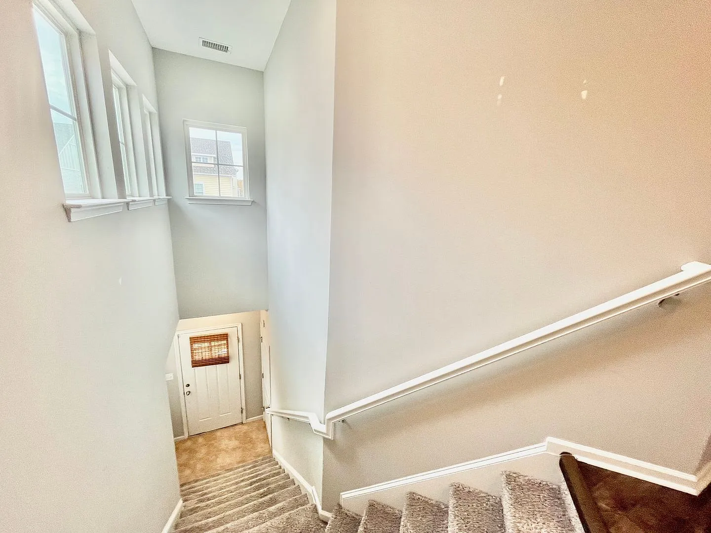Spacious Home with Resort-Style Amenities — Photo 4